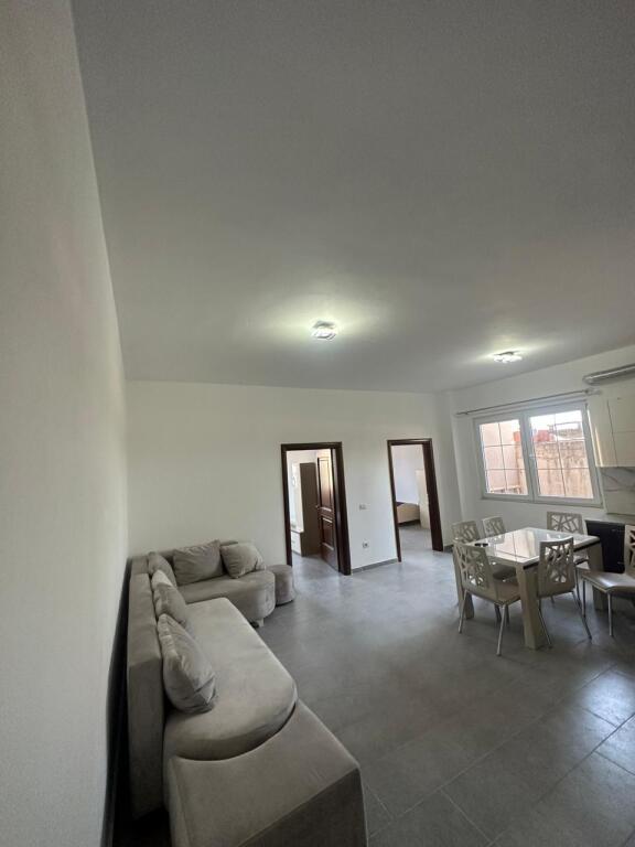 Apartament 2+1 me qira ne Spitalle