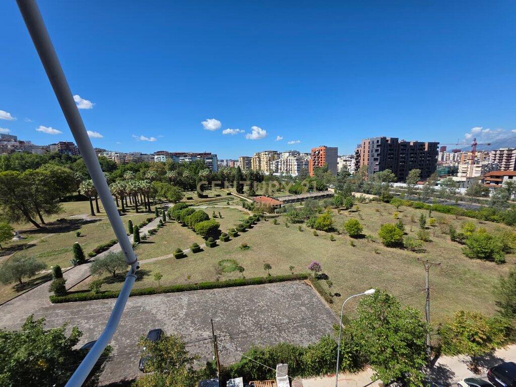 Apartment 3+1+2 For Sale in Botanical Zoological Garden, Tirana 470,000 €