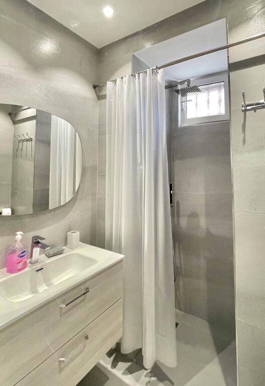 Private house 2+1 with yard for rent On Kavaja street