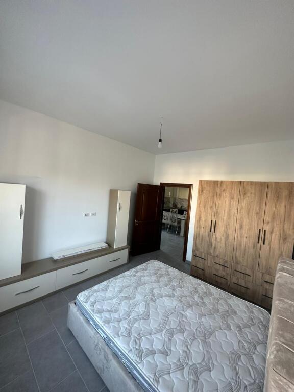 Apartament 2+1 me qira ne Spitalle
