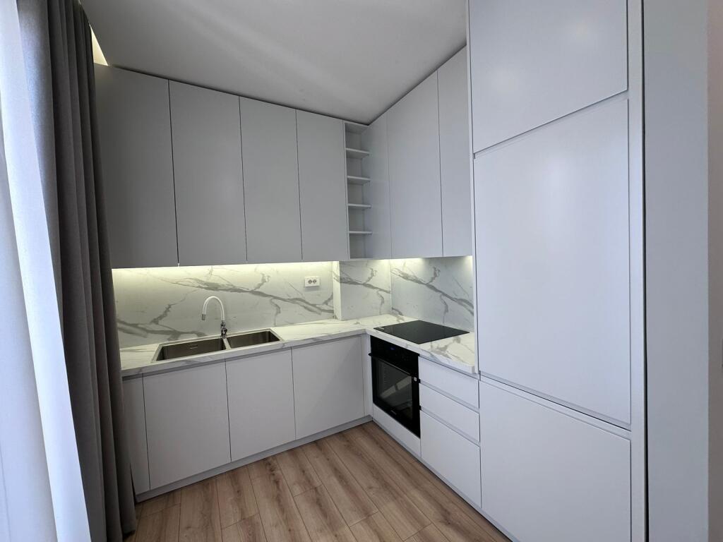 Apartament LUXURY për qera në Green Valley !!!