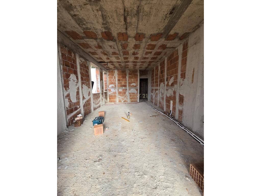 APARTMENT 2+1 WITH YARD IN SAN NICOLAS, PALASE, VLORE !