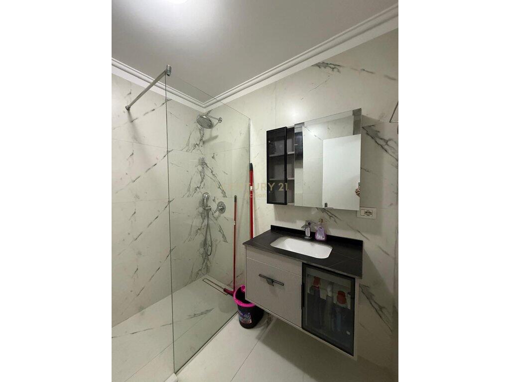 FOR RENT APARTMENT 1+1+GARAGE ! 650 € /Month