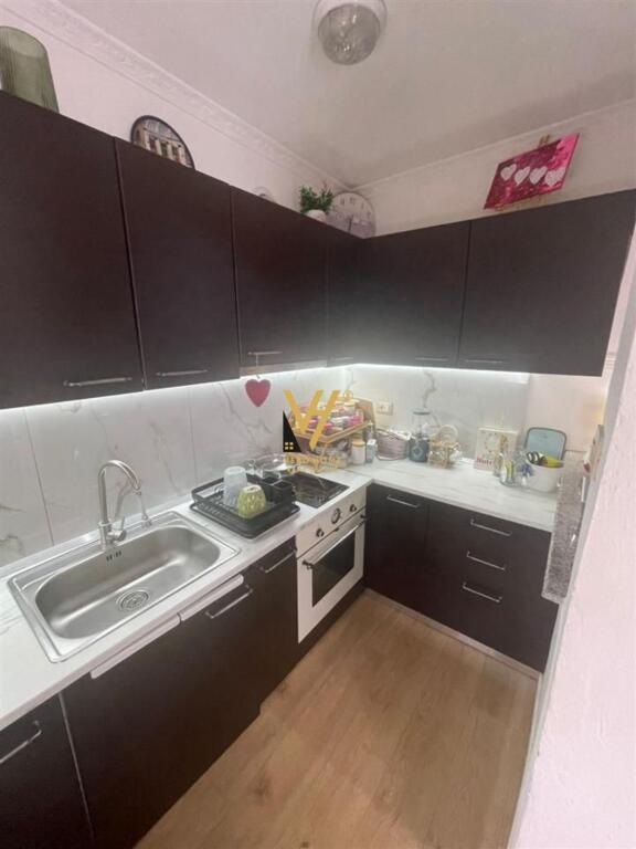 JEPET APARTAMENT 1+1 ME QIRA TE FERIT XHAJKO 500 EURO