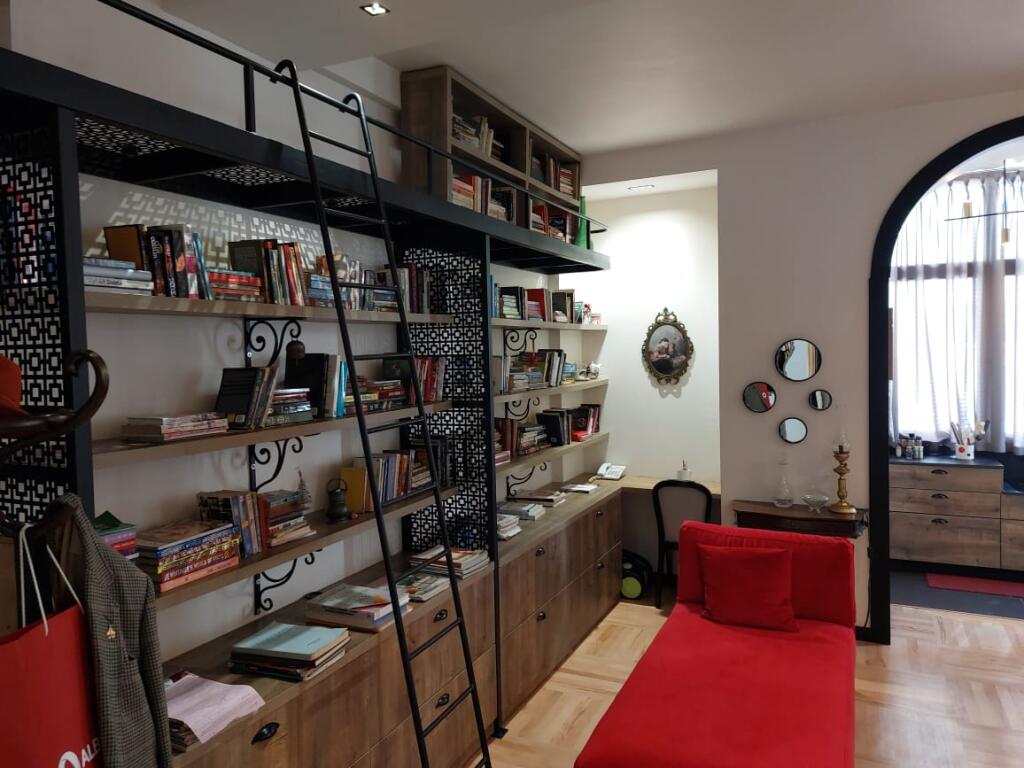 For rent super apartment 2+1, near Eleonora