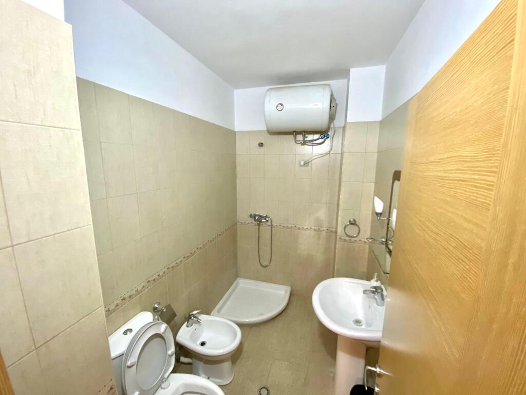 Me Qera : 2+1+2wc📍Prane Selvis - 600€ - S.110² || 10 Min ne kembe nga Qendra🔥
