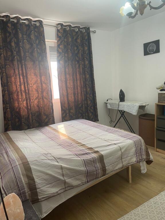 🏢After the Former Durres Restaurant, Memo Meto Street, a 1+1 furnished apartment is for rent, 500 Euro   
