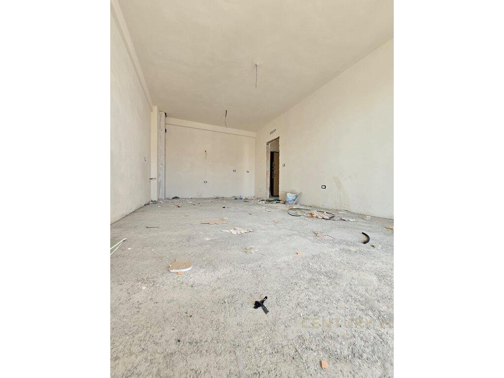 SHITET APARTAMENT 2+1 TEK REZIDENCA LIBURNA NE GOLEM!!!