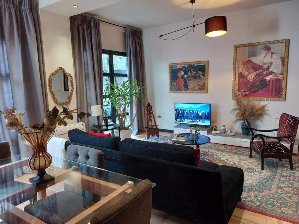 For rent super apartment 2+1, near Eleonora