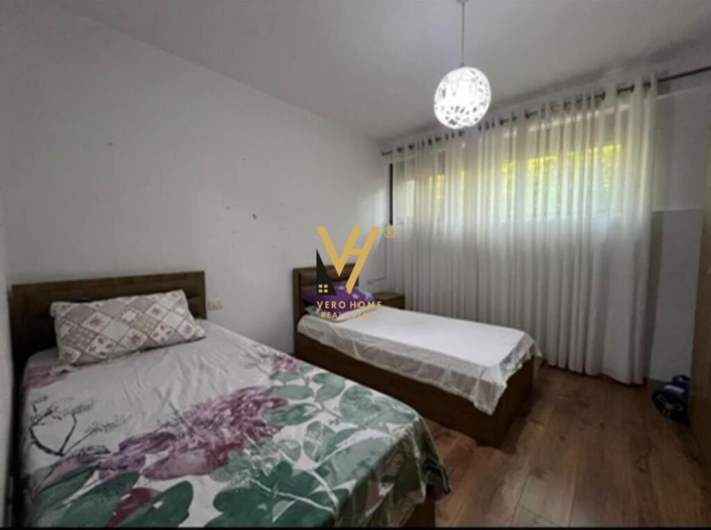 JEPET APARTAMENT 2+1+BLK ME QIRA TE KOPSHTI BOTANIK 800 EURO