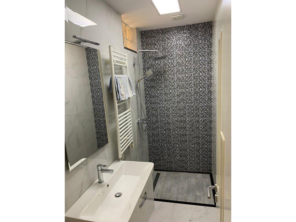 Apartment 2+1+2 for rent at Bulevardi Zogu I 750 € /Month