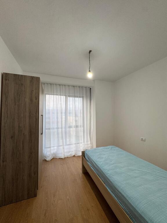 For rent 3+1+2 END OF THE STREET 5 Maji Tirana Riverside 45,000 lek