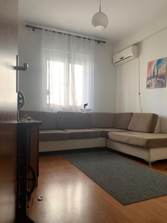 APPARTAMENTO IN AFFITTO 1+1 COMUNE DI PARIGI 500 EURO