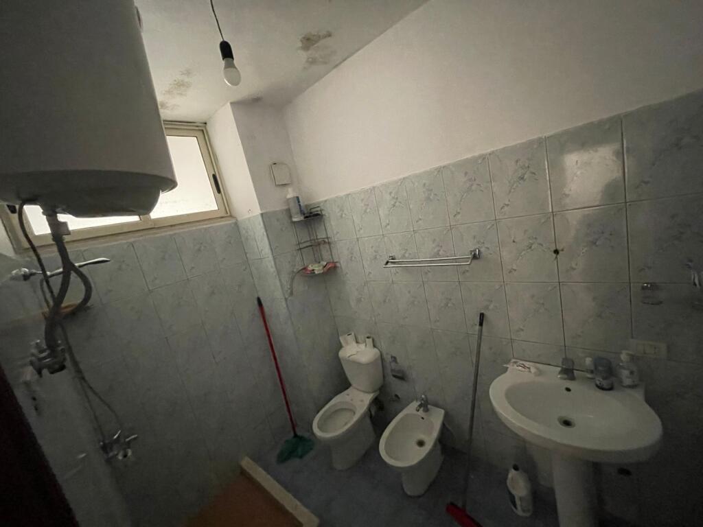 *Apartament  2+1 me Qira ne Fresk*
