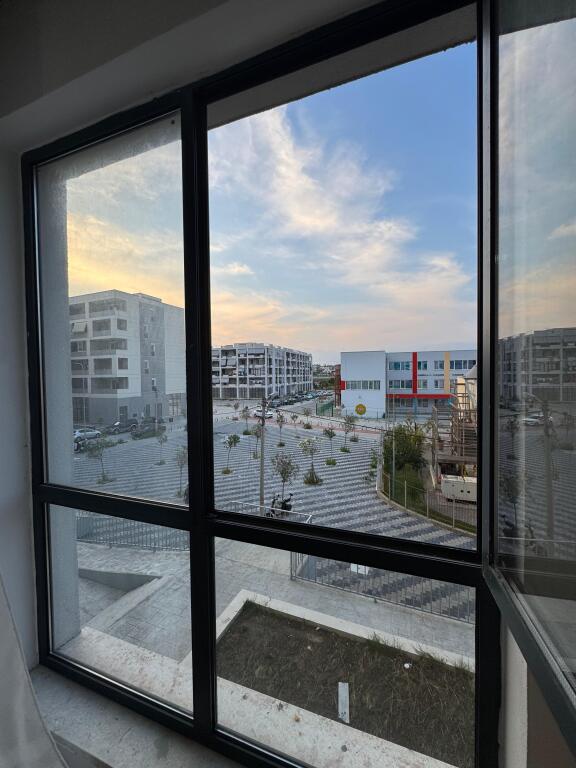 Vendesi nuovo appartamento 3+1+2 a "Tirana Riverside"