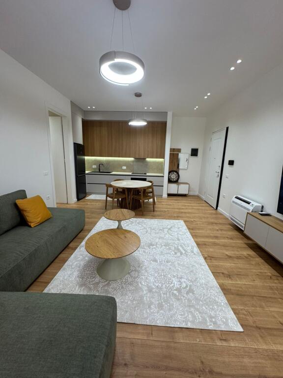 🏡 Appartamento 2+1+2 in Affitto al Complesso Delijorgji, Via Kavaja 📍