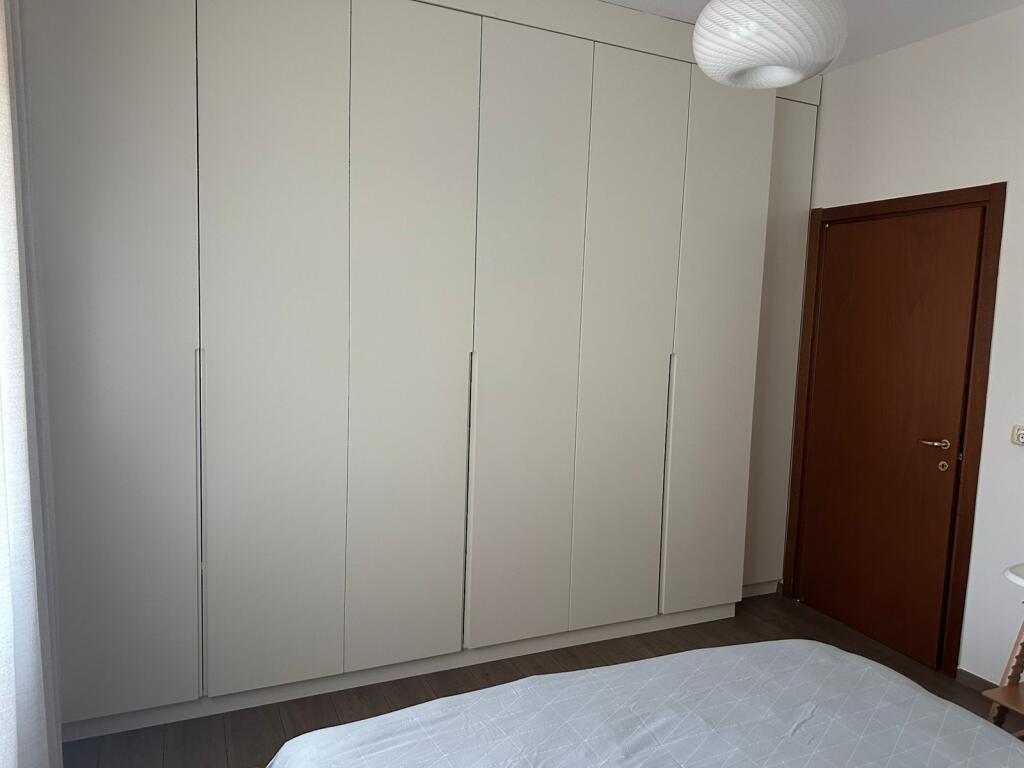Super ap 2+1 in via Kavaja (him kolli)