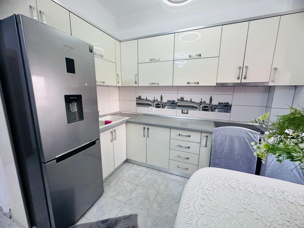 Apartment 1+1 for rent  CAJUPI SCHOOL ; MANASTIR CONGRESS STREET