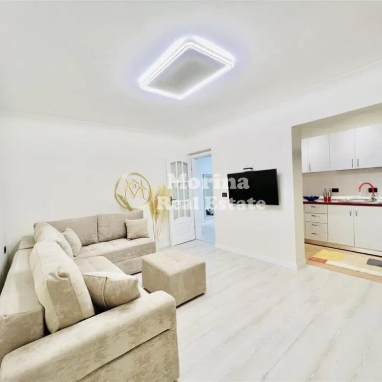 Affitto, Appartamento 1+1, Stadio Dinamo, 550 euro/mese