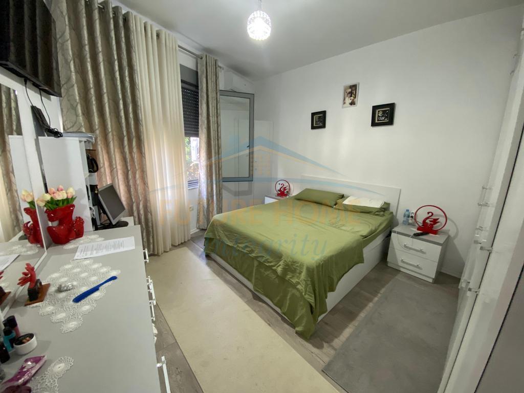 In vendita, Appartamento 2+1+2+Veranda, Fresku, Tirana.