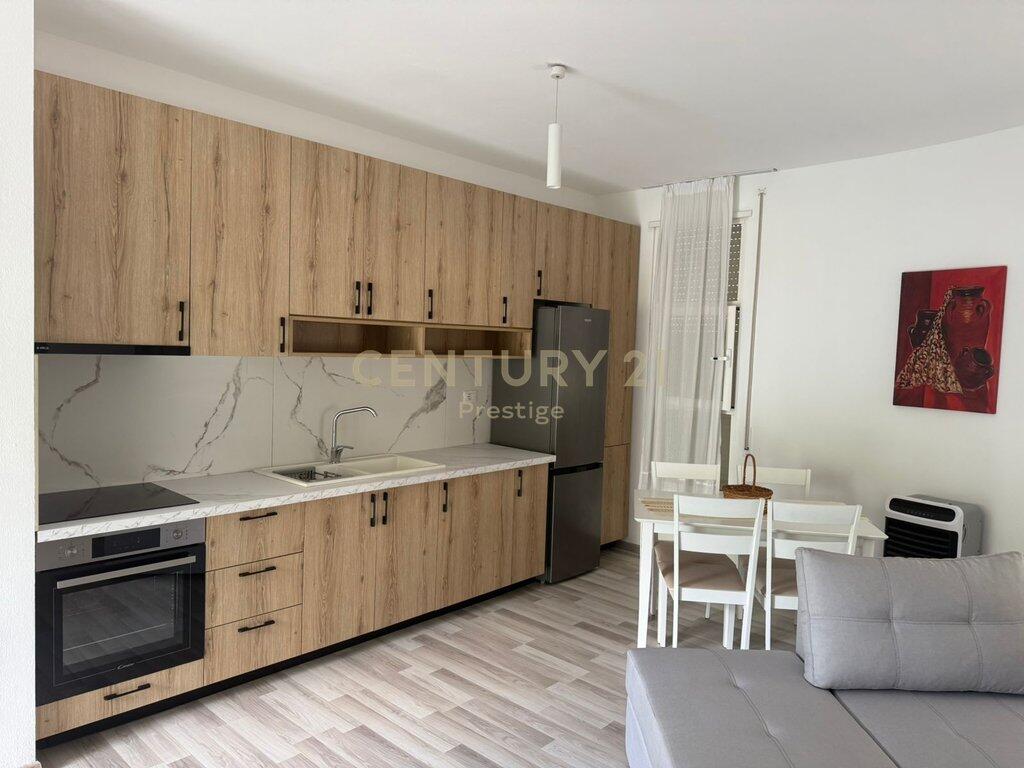 SHITET APARTAMENT 1+1 NE FRESK