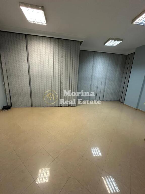 Business Premises for Rent, Myslym Shyri, 400 euro/month