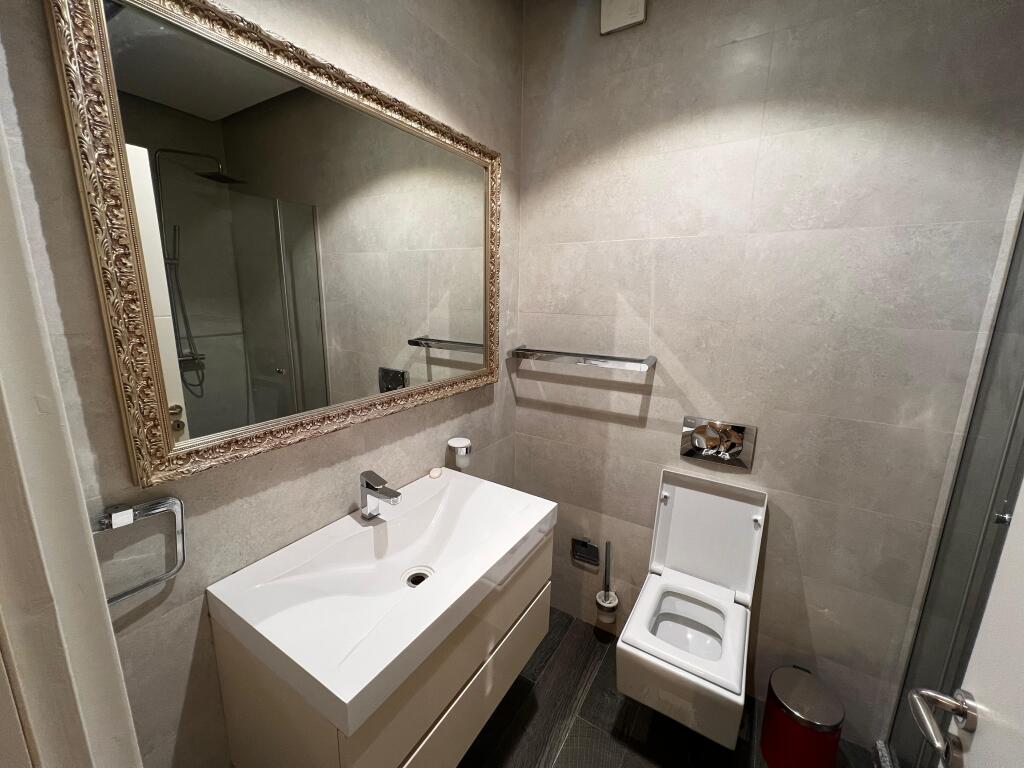 Apartment 2+1 for rent near the prestigious complex near the Train station