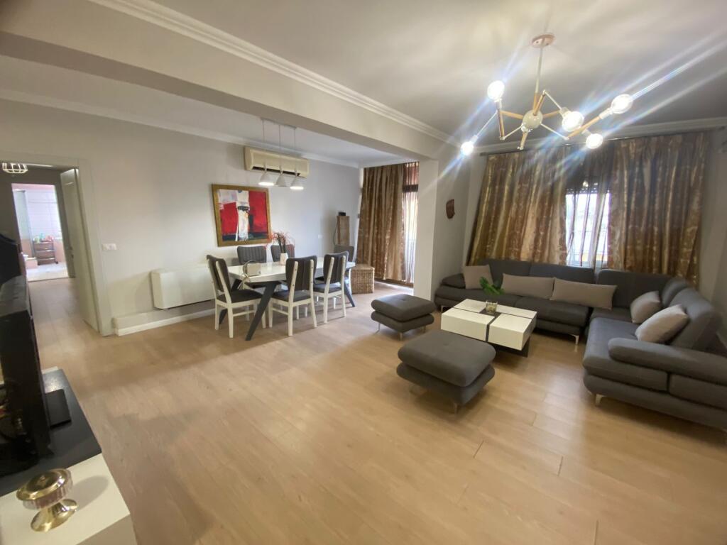 3+1 Apartment for rent in the Center!