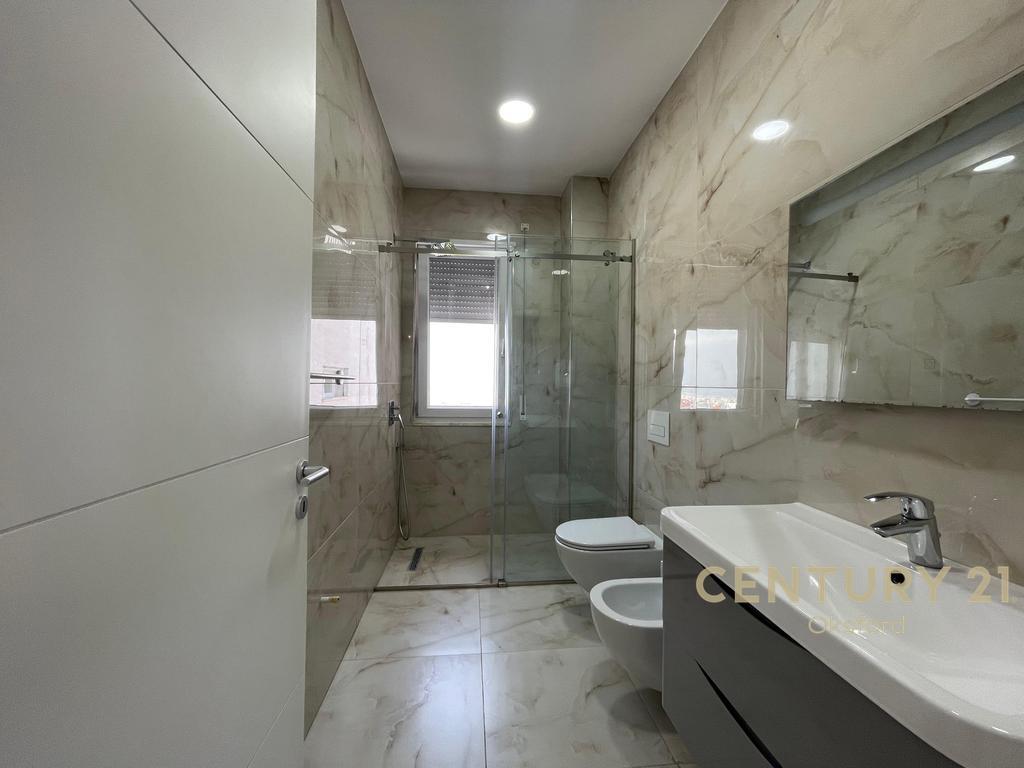 APPARTAMENTO IN AFFITTO 2+1+2+POSTO AUTO AL GIARDINO BOTANICO!