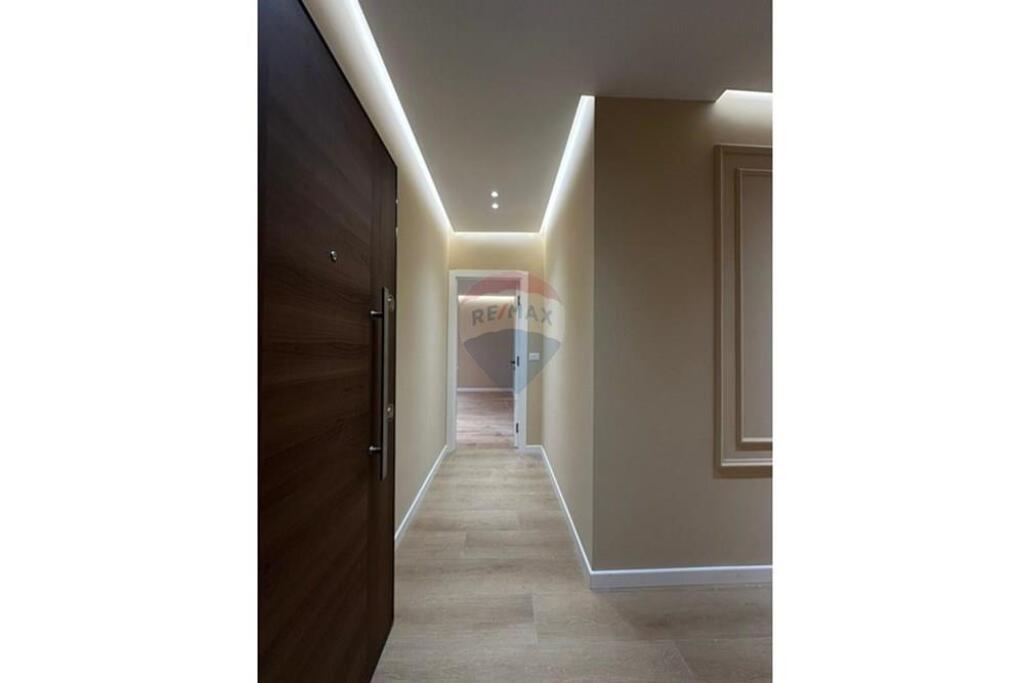 APPARTAMENTO 2+1+2 IN VENDITA KODRA E DIELLIT 1, ID: 530391021-69