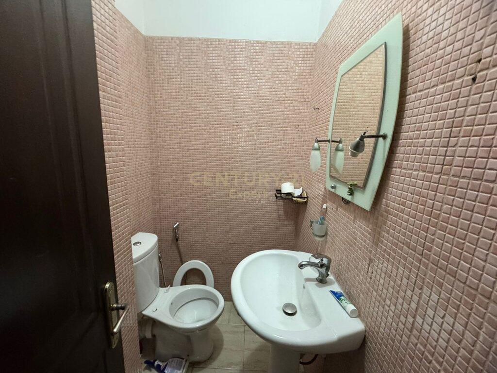 JEPET ME QIRA APARTAMENT 2+1+2 NE YZBERISHT 500 € /Muaj