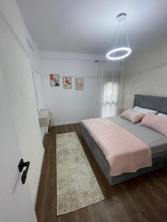 2 Studios for rent - Near the Ministry of Justice!