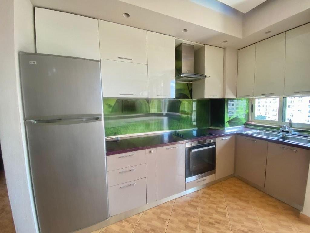 APARTAMENT 2+1 ME QIRA NE ASTIR 450 € /Muaj