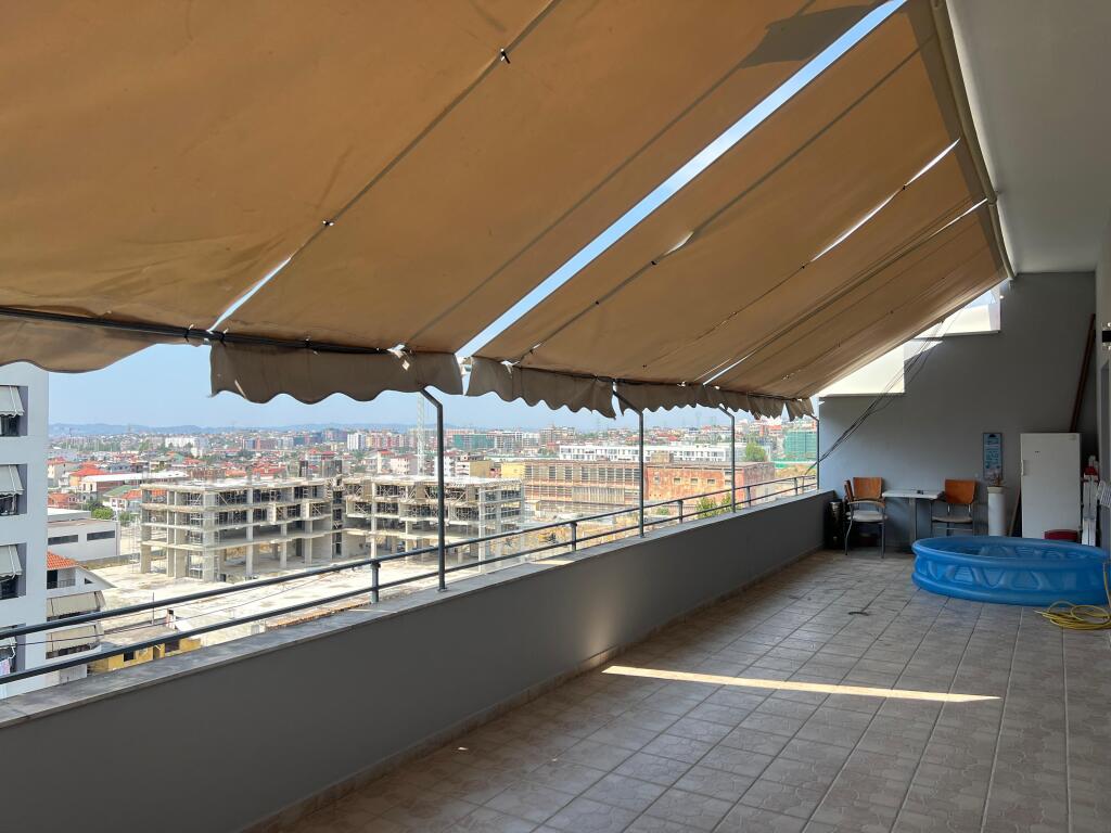 Appartamento 2+1+2 bagni a 5 Maji