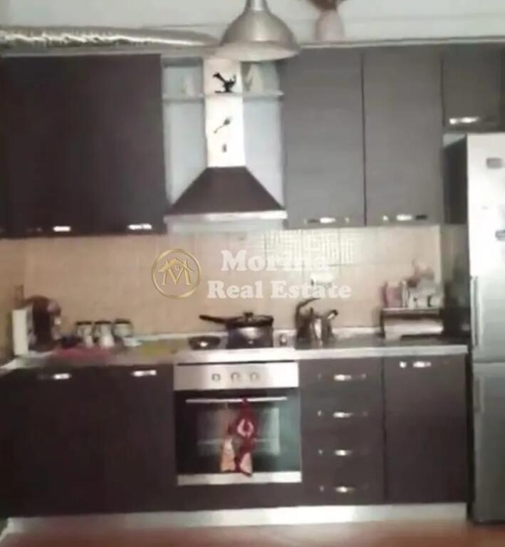 Affitto, Appartamento 2+1, a Kthesa e Kamzes, 400 Euro/Mese
