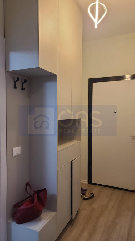Jepet apartament me qera 1+1+Parkim tek rruga Riza Cerova ( rruga e Dibres)
