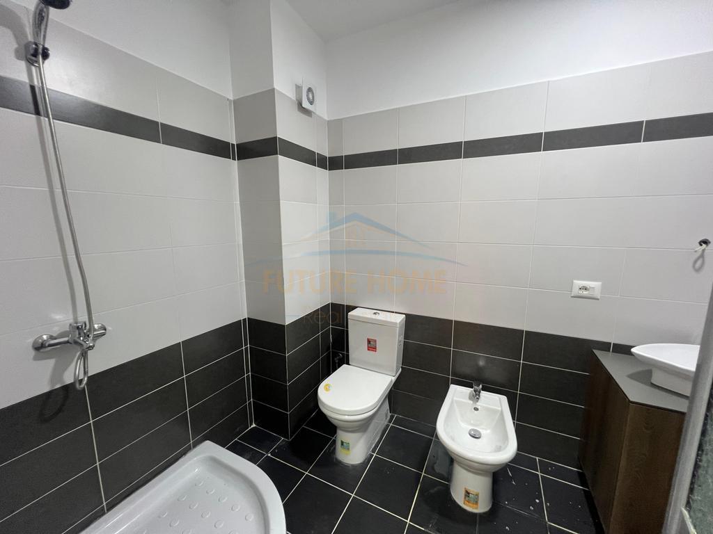 In vendita, Appartamento 2+1, Nuovo Anello, Tirana.