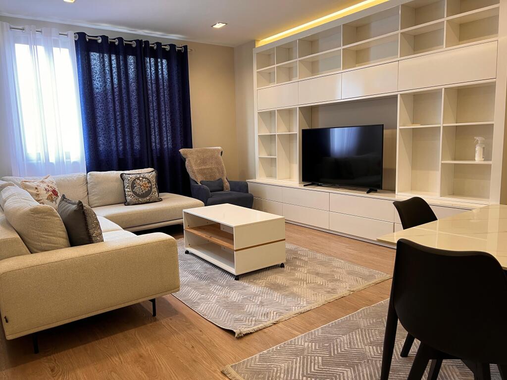 Apartment 2+1 for rent near the prestigious complex near the Train station