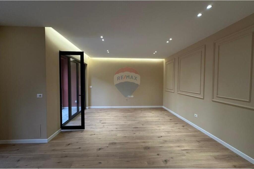 APPARTAMENTO 2+1+2 IN VENDITA KODRA E DIELLIT 1, ID: 530391021-69