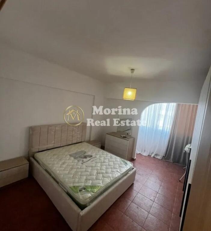 Affitto, Appartamento 2+1, Comune di Parigi, 650 Euro/Mese