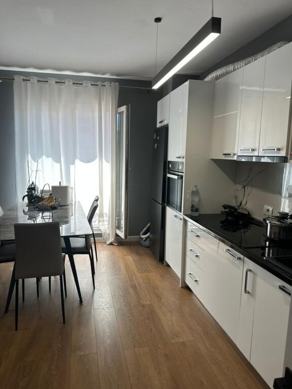 Train Station 2+1 for rent