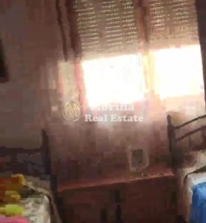 Affitto, Appartamento 2+1, a Kthesa e Kamzes, 400 Euro/Mese