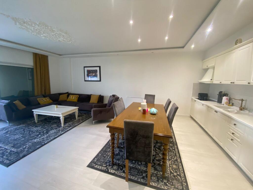 Affittasi 2+1 lago asciutto 700 eu arredato