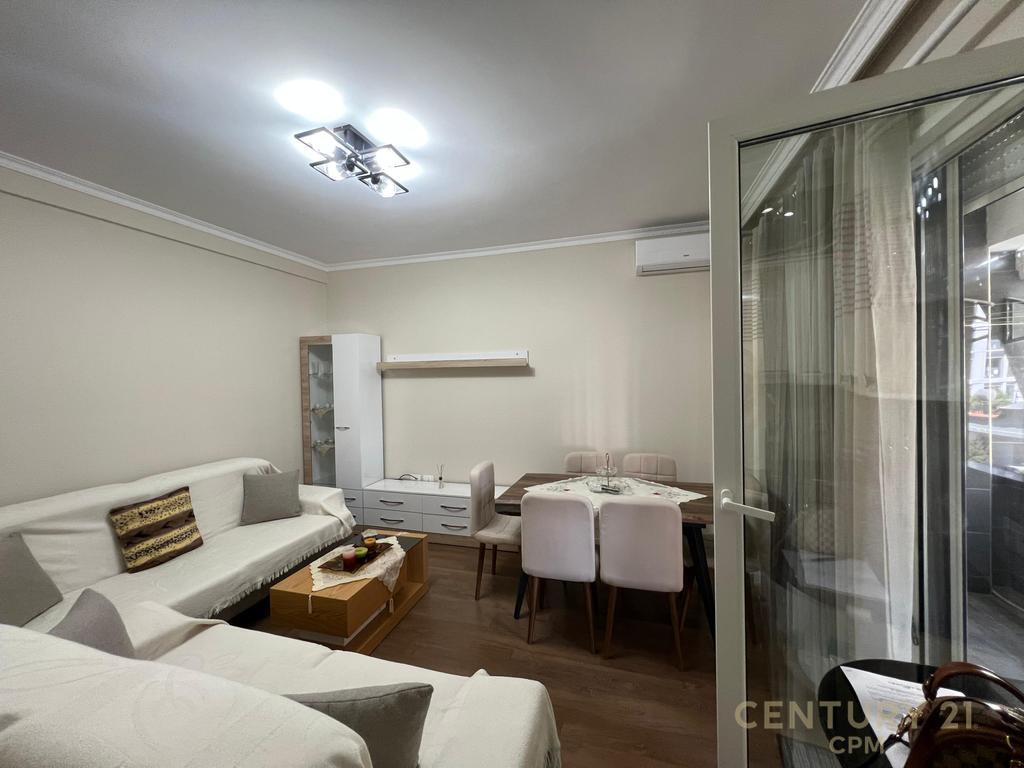 APARTAMENT PER QIRA TEK KOMUNA E PARISIT!