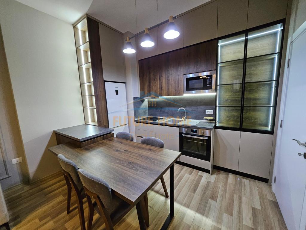 Rent, Apartment 1+1, Square 21, Tirana.