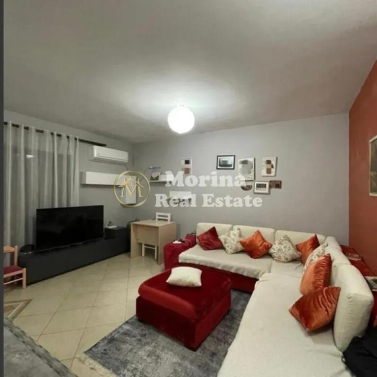 Qera, Apartament 2+1+2+parkim , Yzberisht , 600 euro/muaj