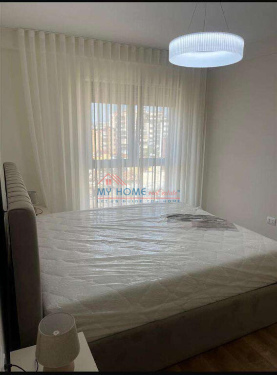 Apartment 1+1 for rent Red School Tirana