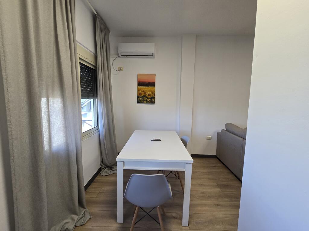 🏡 Appartamento 2+1 in Vendita 📍 Comune di Parigi – vicino al Kristal Center💶 Prezzo: 185,000€