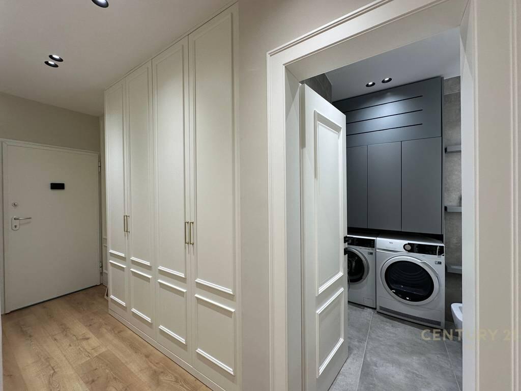 Appartamento 2+1+2+ Posto Auto in Via Bogdaneve!