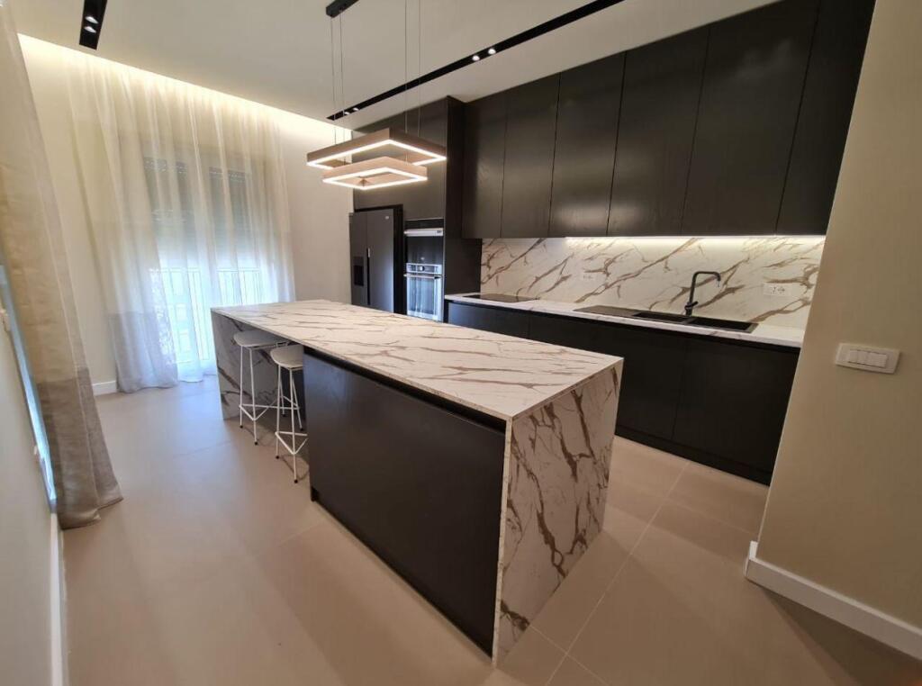 LUXURY APARTMENT 3+1 FOR RENT NEAR VET HOSPITAL